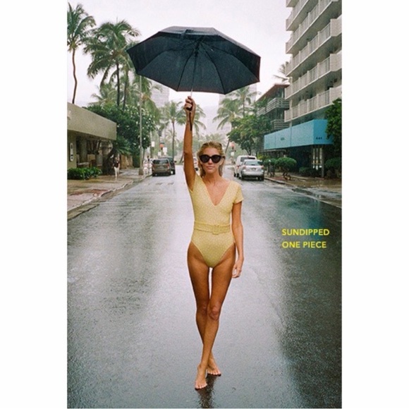 NWT Billabong x Salty Blonde Sundipped One Piece Swimsuit Yellow Polka Dot Belt - Picture 6 of 12